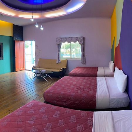 J Lin Hostel Кэньдин Экстерьер фото