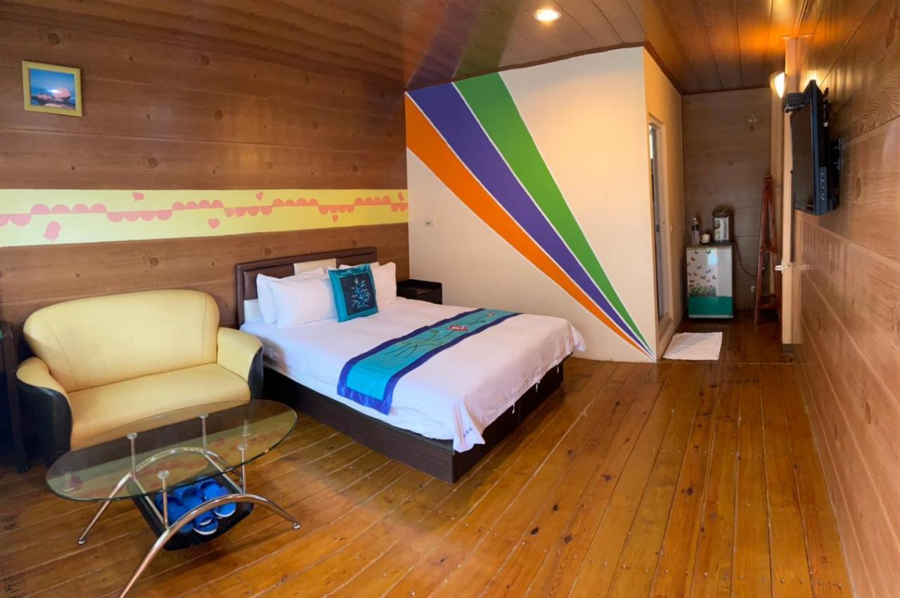 J Lin Hostel Кэньдин Экстерьер фото
