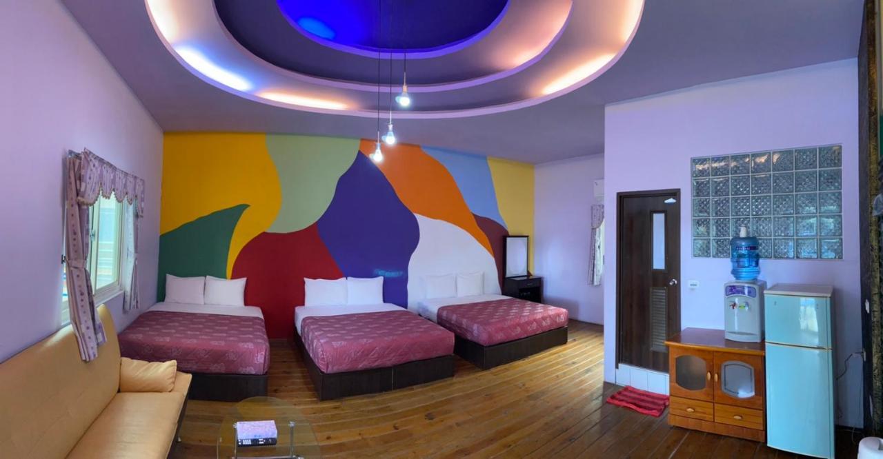 J Lin Hostel Кэньдин Экстерьер фото