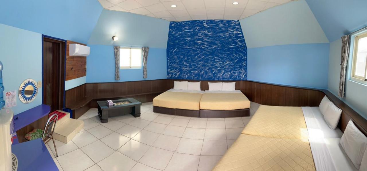 J Lin Hostel Кэньдин Экстерьер фото