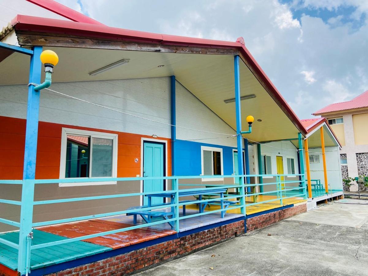 J Lin Hostel Кэньдин Экстерьер фото
