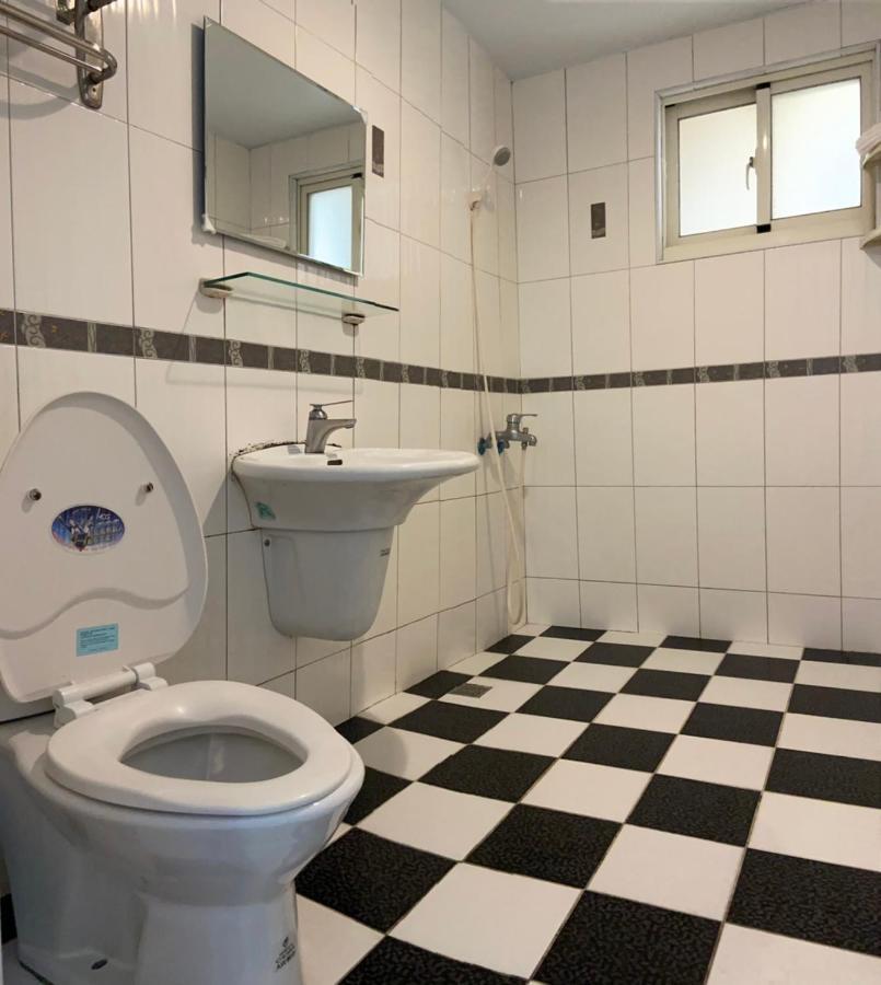 J Lin Hostel Кэньдин Экстерьер фото