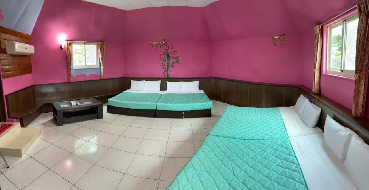 J Lin Hostel Кэньдин Экстерьер фото