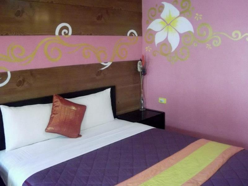 J Lin Hostel Кэньдин Экстерьер фото